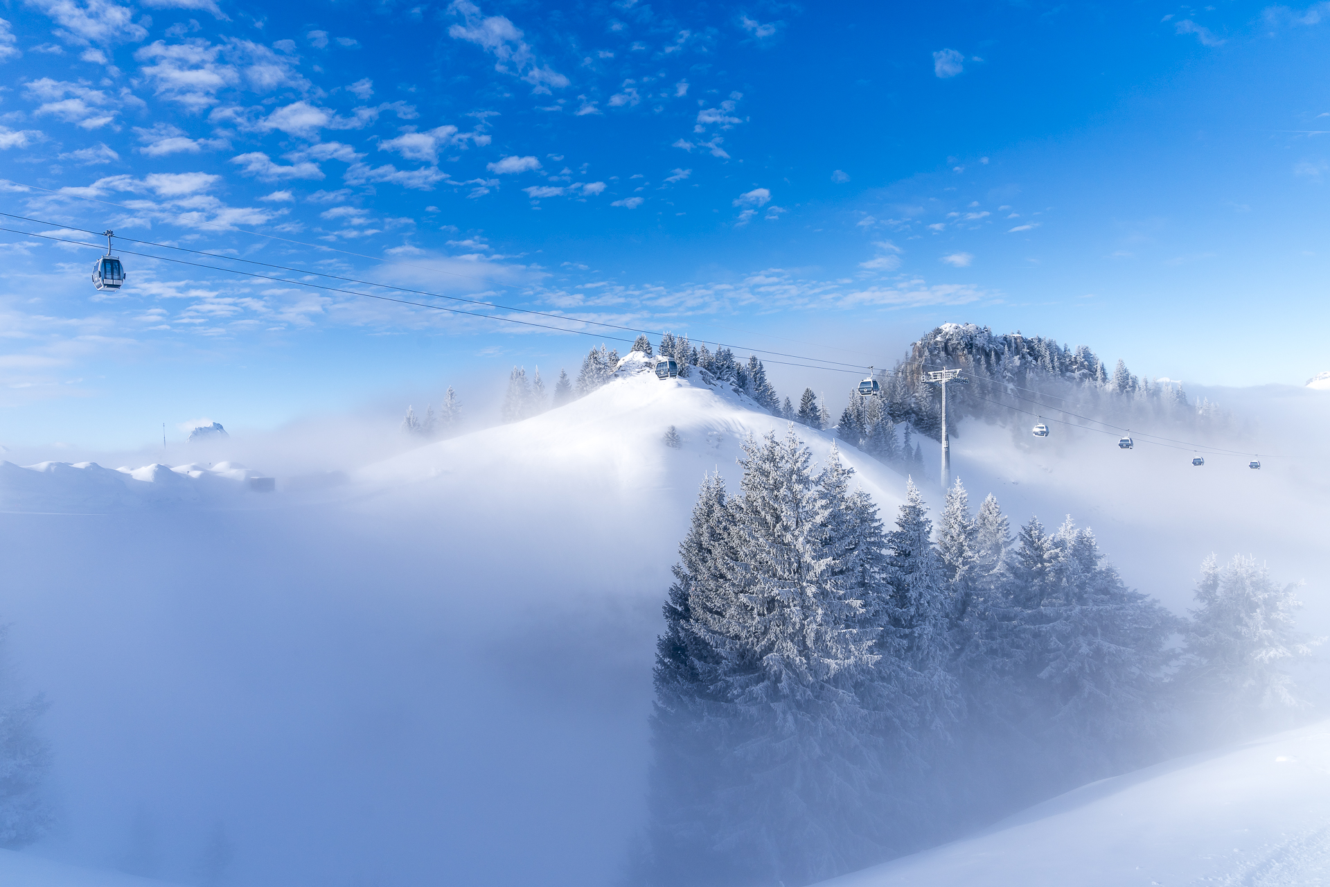 Rinderberg Ronda: Skisafari im Simmental - Schweizer Winterausflug