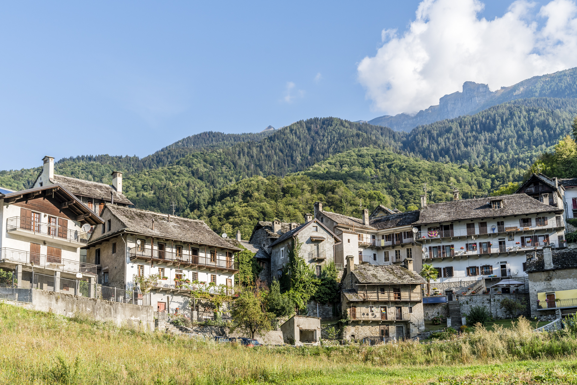 Varzo - San Domenico - Alpe Veglia: schöne Wanderungen im Ossolatal