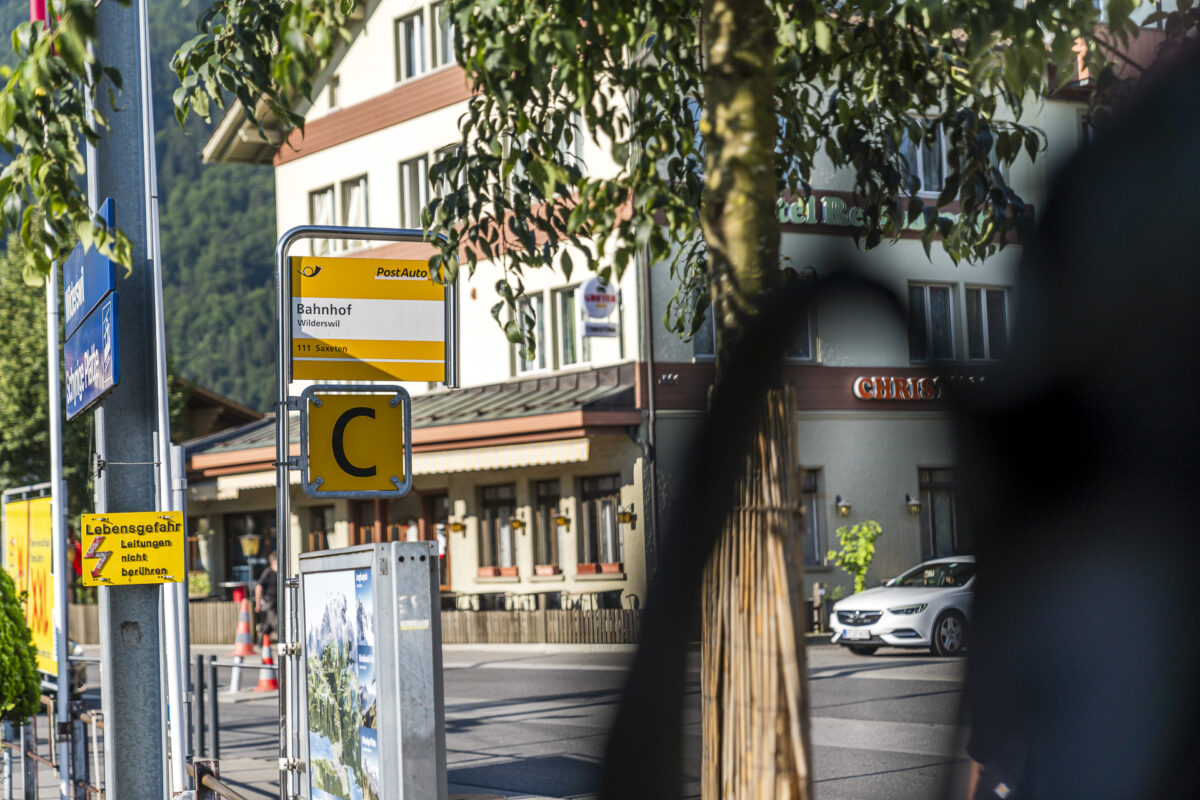 Postautohaltestelle Wilderswil